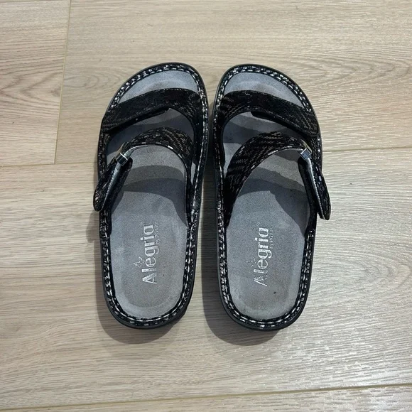 ALEGRIA KARMEN KAR-532 Size 38
PEWTER DAZZLER LEATHER COMFORT SLIDES/WEDGES - Picture 6 of 9